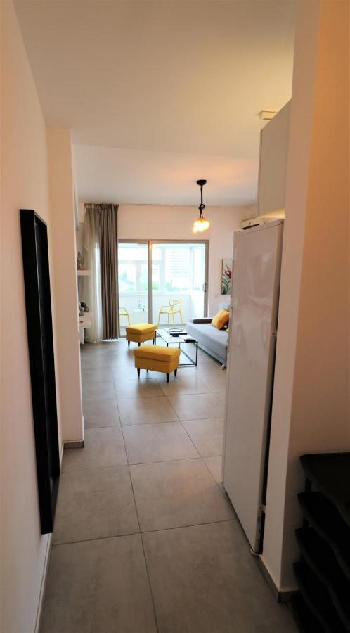 Serenity Heights Apartment: A Panoramic Haven Near Old Town - Free Minibar 布加勒斯特 外观 照片